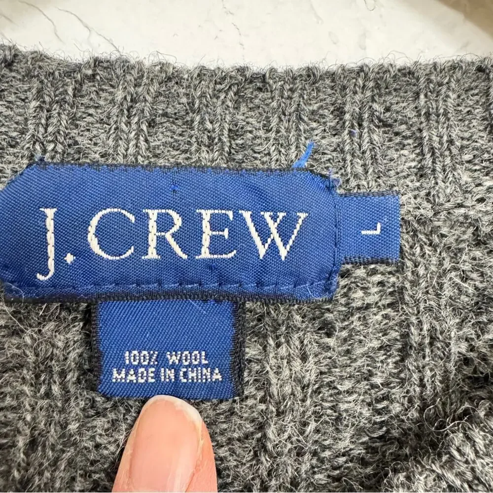 J Crew Vintage Wool Grey Cable Knit Crew Neck Sweater Men’s L Preppy Old Money